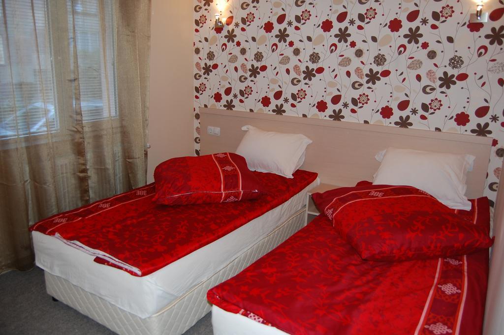 Rozovata Kashta Hotel Kjustendil Camera foto